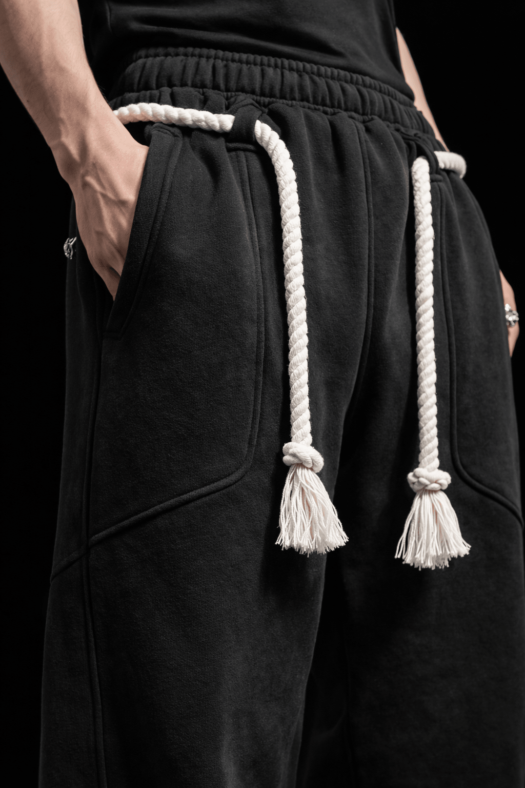 BLACK TOJI / SWEATPANTS - Azukai